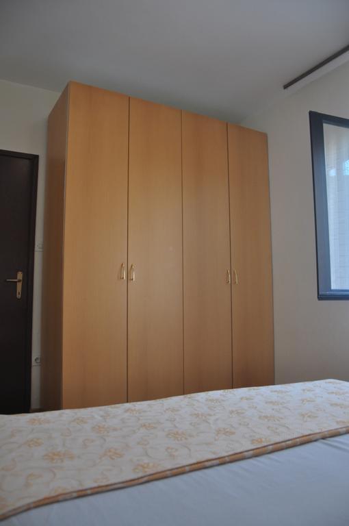 Franko Apartmani Zambratija  Exterior foto