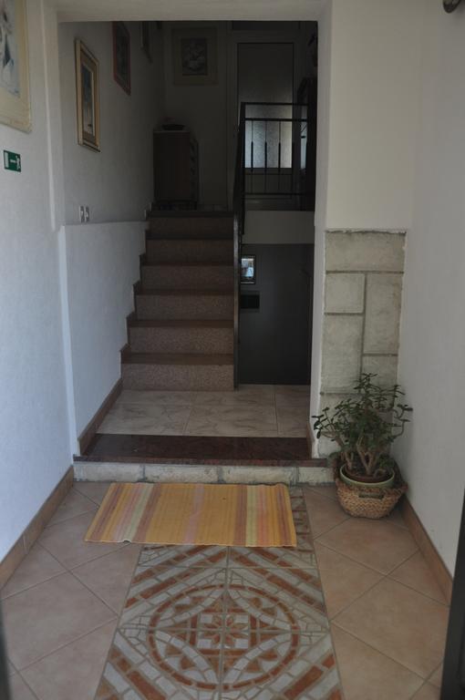 Franko Apartmani Zambratija  Exterior foto